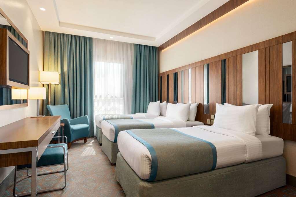 Ramada By Wyndham Makkah Zad Al Tayseer Mecca Room photo